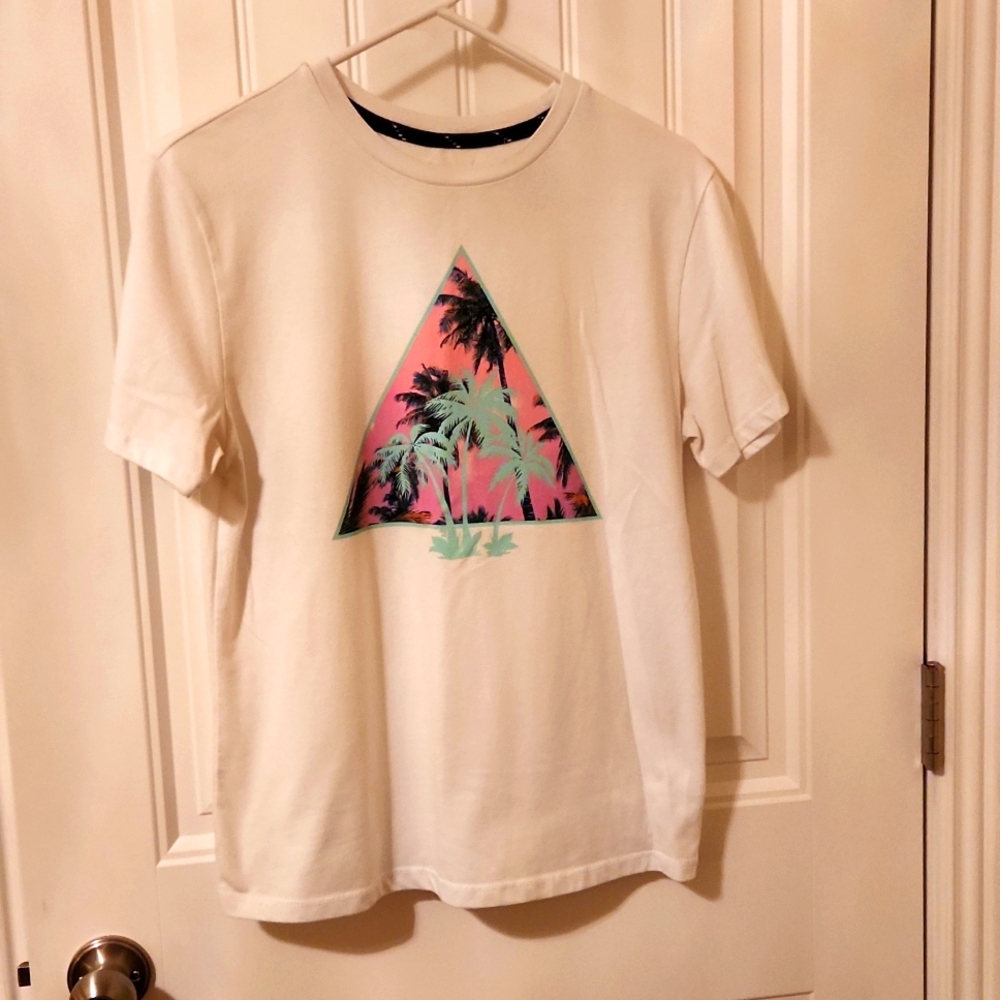 Youth graphic tee shirt